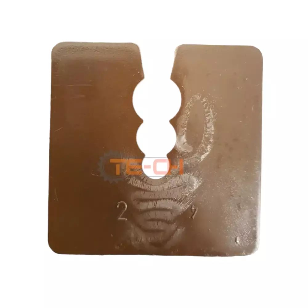 DW-02 50szt Podkładki dystansowe 50x50 brązowe 2mm