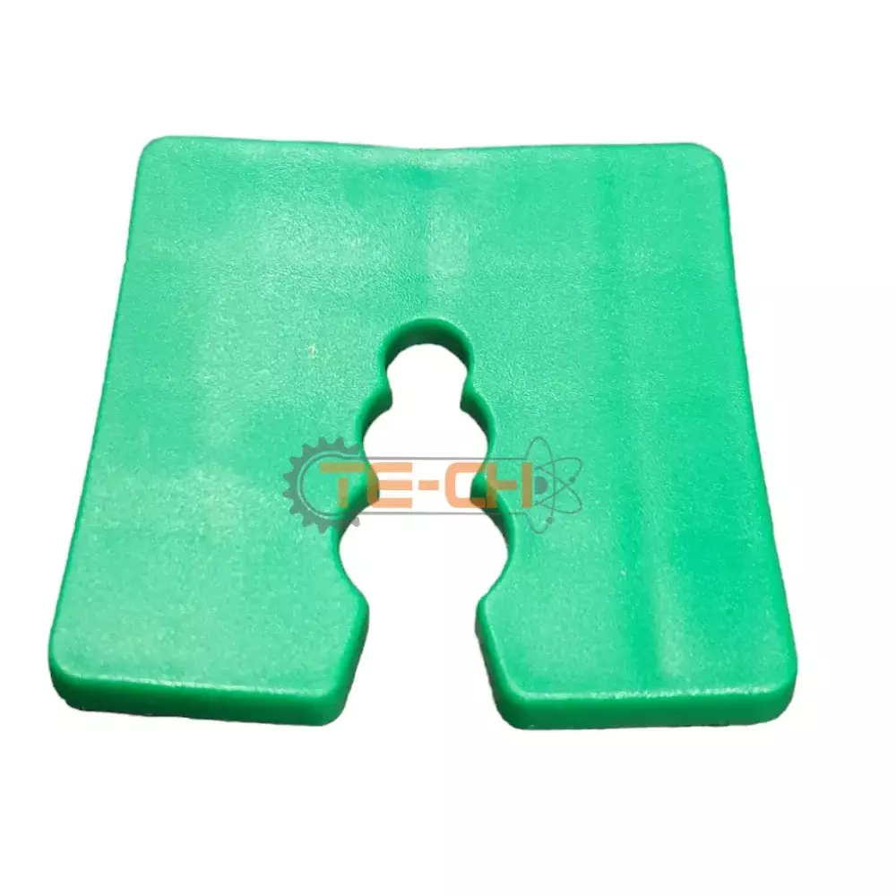 DW-04 50szt Podkładki dystansowe 50x50 zielone 4mm